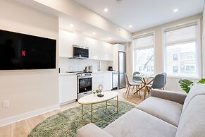 Mont Royal Suites
