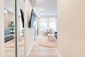 Mont Royal Suites