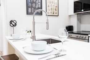 Mont Royal Suites
