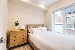 Mont Royal Suites