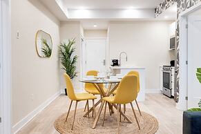 Mont Royal Suites