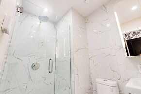 Mont Royal Suites