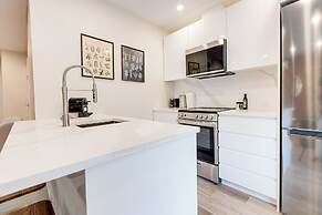 Mont Royal Suites