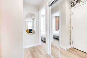 Mont Royal Suites