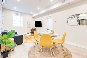 Mont Royal Suites