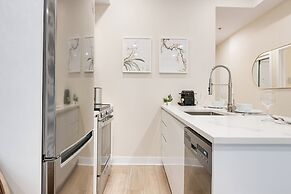 Mont Royal Suites