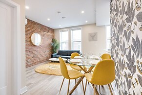 Mont Royal Suites