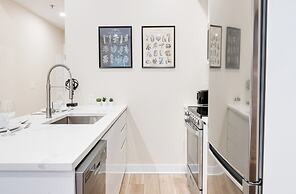 Mont Royal Suites