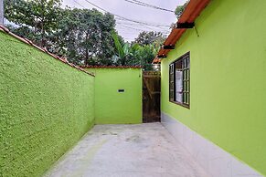 Casa c Wi-fi e Garagem 5 min do Centro