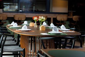 Liwe Hotels