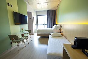 Liwe Hotels