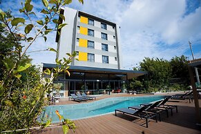 Liwe Hotels