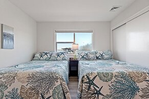 Crescent Beach Motel