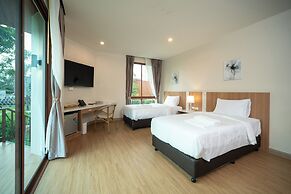 Natural Beach Resort