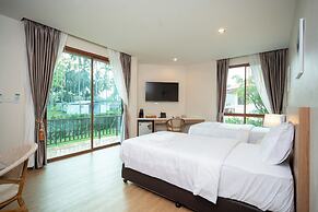 Natural Beach Resort