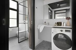 No.186 apartments by Daniel&Jacob's