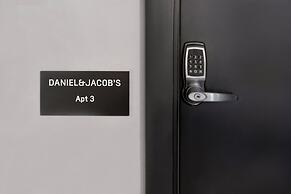 No.186 apartments by Daniel&Jacob's