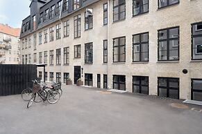 No.186 apartments by Daniel&Jacob's
