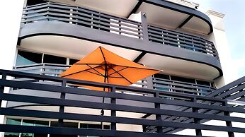 VS Beach Front Pattaya