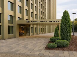East Five Hotel