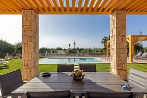 Sandi Villa