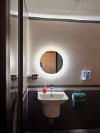 3M Hotel PT - by BAY LUXURY