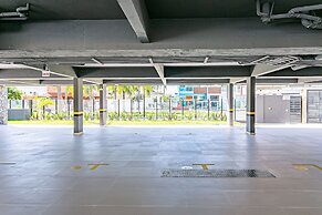 New Studio Well Located 750m From the Beach Sti209