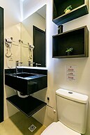 New Studio Well Located 750m From the Beach Sti209