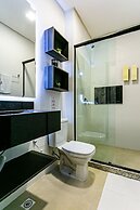 New Studio Well Located 750m From the Beach Sti209