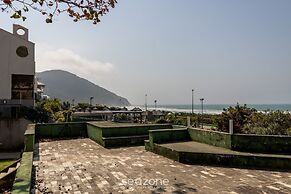 Comfortable Apart 150m From Praia Brava Rra0205