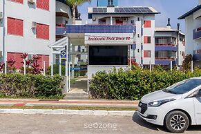 Apt W/bbq and Access to Praia Brava Rra0103