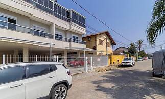 Apt With Barbecue Near Ingleses Beach Rpv102