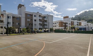 Apt. w/ Barbecue & Pool in Canasvieiras Rpc0305