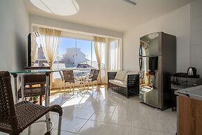 2BR apt W/suite 100m Bombas Beach Ror0001
