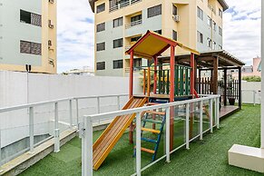 Modern ap W/pool one Block From the Beach Rmi201