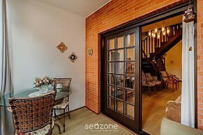Apt Duplex With Fireplace in Gramado Rln204