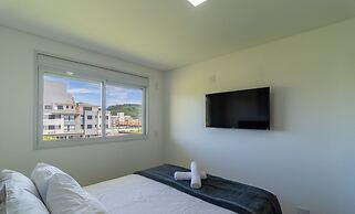 Comfort and Pool Near the Beach - Rhl0302