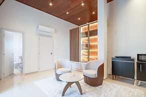 Full Studio 650m From Meia Praia Rgor0025