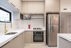 2BR Apt w/ Balcony Close to Itapema Beach