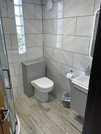 Ulverstons Little gem - Sleeps 2 - Free Parking