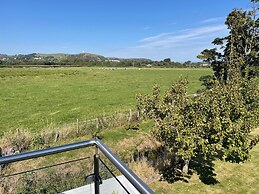 Ulverstons Little gem - Sleeps 2 - Free Parking