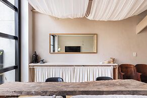 Urbano Duplex by WECARE Hosting