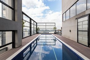 Urbano Duplex by WECARE Hosting