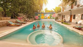 Casa Mexico Lindo - Boutique Hostel