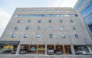 YEONGJU SPA TOURIST HOTEL