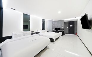 YEONGJU SPA TOURIST HOTEL