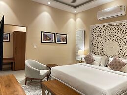 juSTa Luxe Kashi Parampara, Varanasi