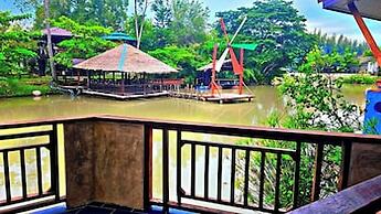 Bang Phra Resort Near Si Racha