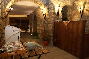 Oda e Gurit Boutique Hotel