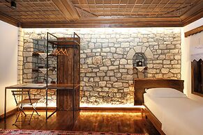 Oda e Gurit Boutique Hotel